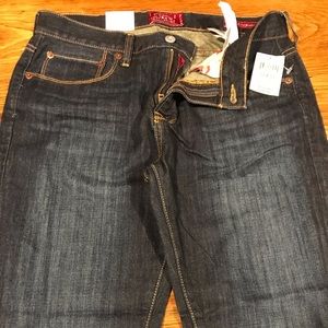 Lucky Jeans - 10 Authentic Skinny - Size 31x32 - Dark Blue - Brand new.